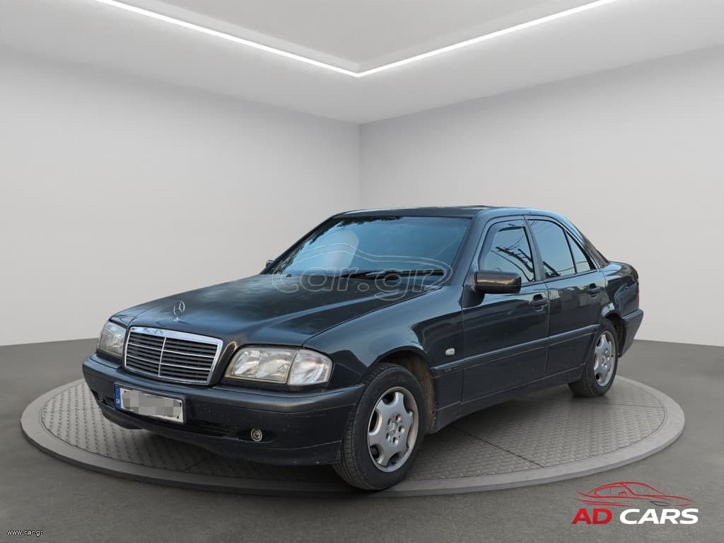 Mercedes-Benz C180 — φωτογραφία 1