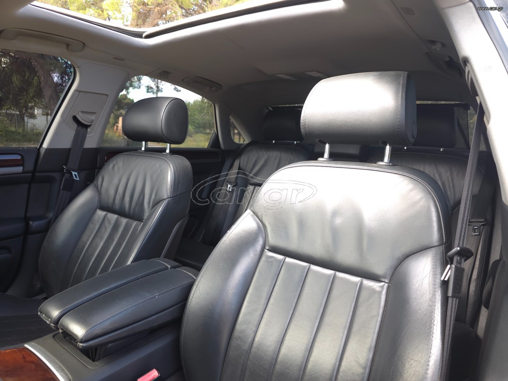 Audi A8 8