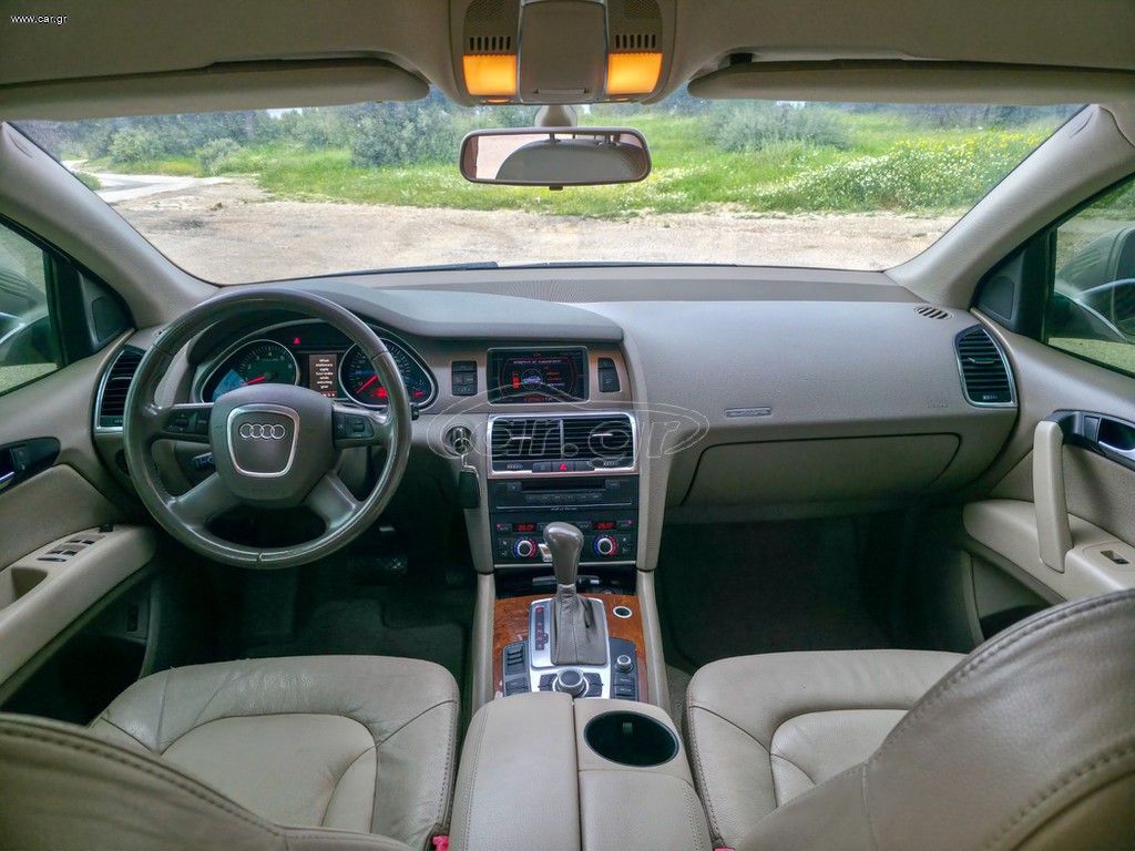 Audi Q7 5