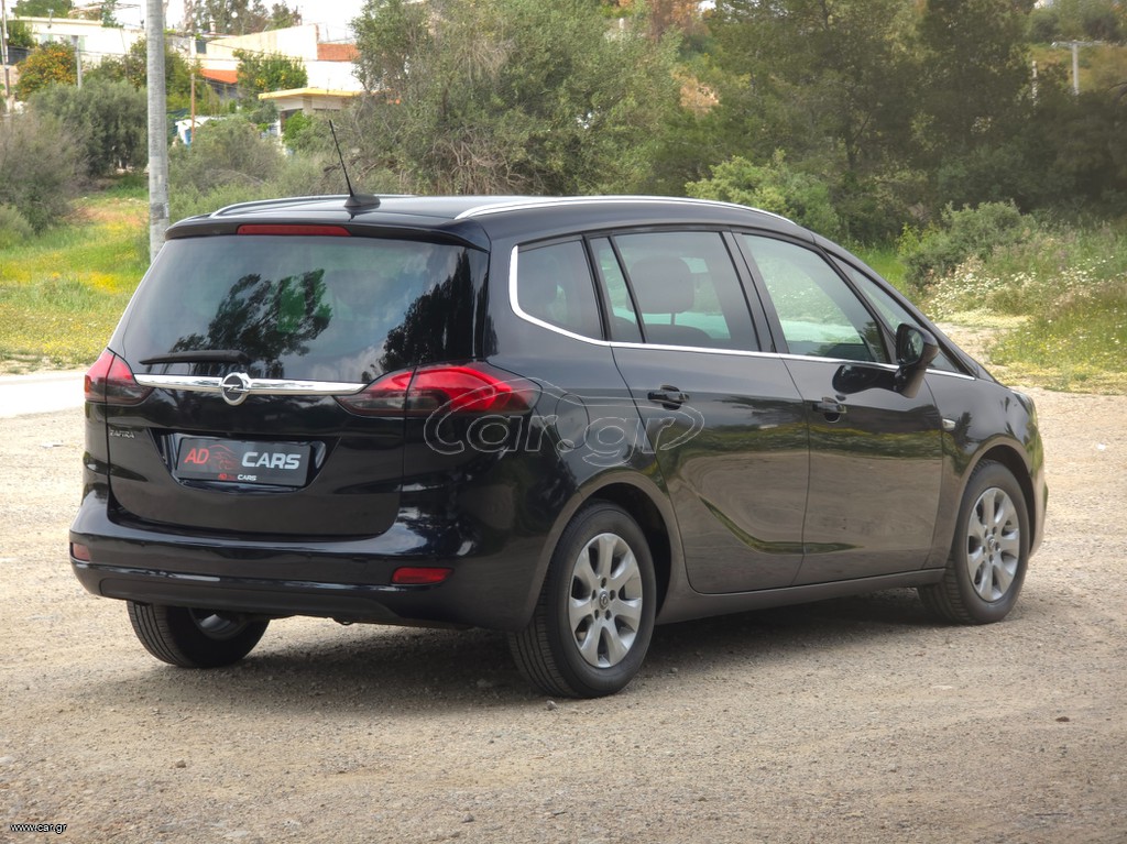 Opel Zafira 2