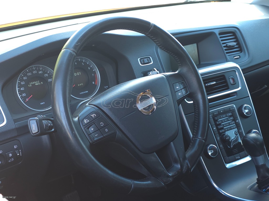 Volvo S60 5